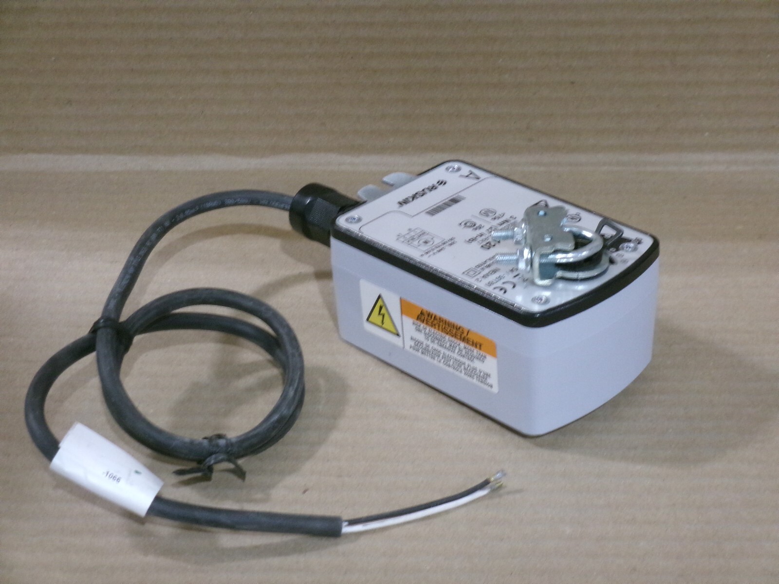 RUSKIN RUS-S120 M9203-BUA-RK7 SPRING RETURN ACTUATOR