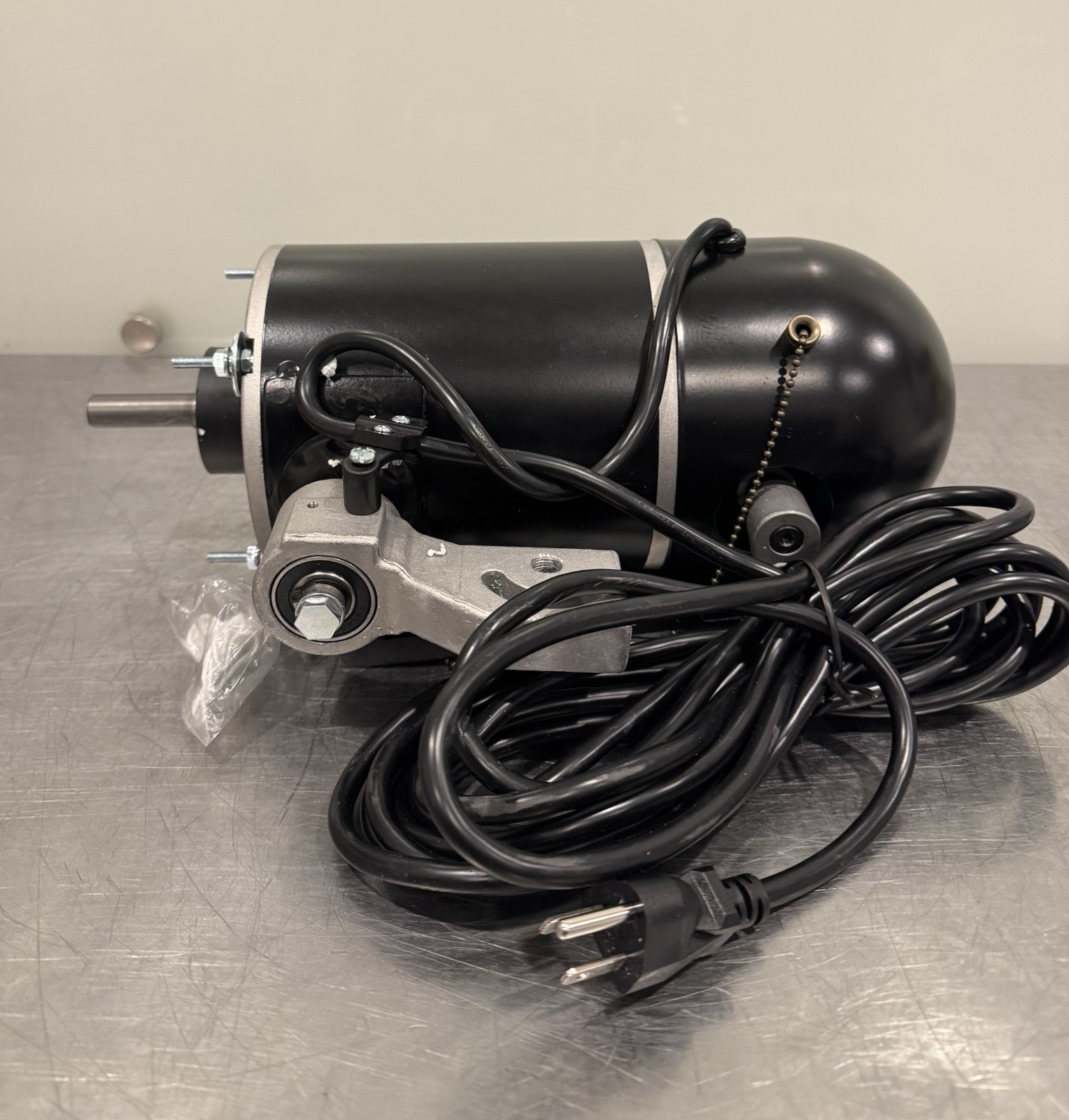 24” Oscillating Fan Motor SFWE1-750/60YW-D2 NEW IN BOX! SHIPS FREE!