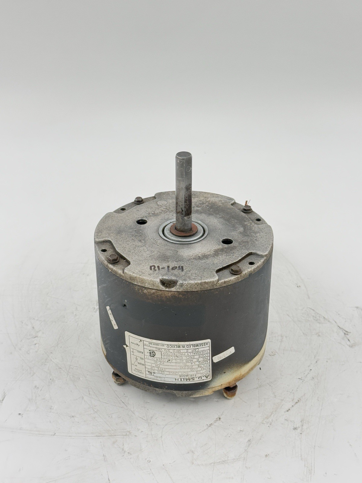 A.O.Smith F48E06A48 1/4 HP 208-230 V 1100 RPM Condenser FAN MOTOR 024-26020-000