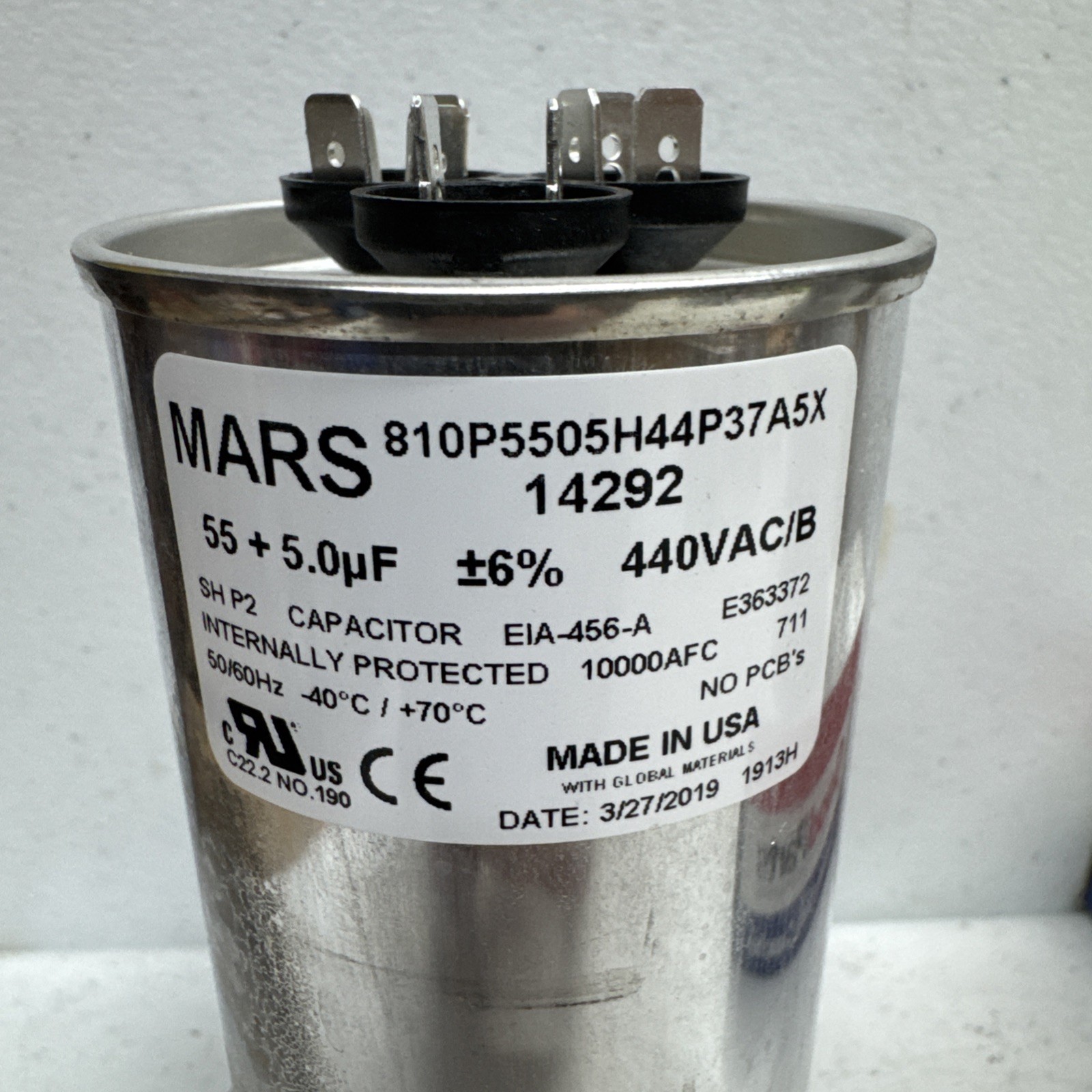 Mars Round Motor Run Capacitor 14292 | 55/5 MFD 440/370 VAC Aluminum USA