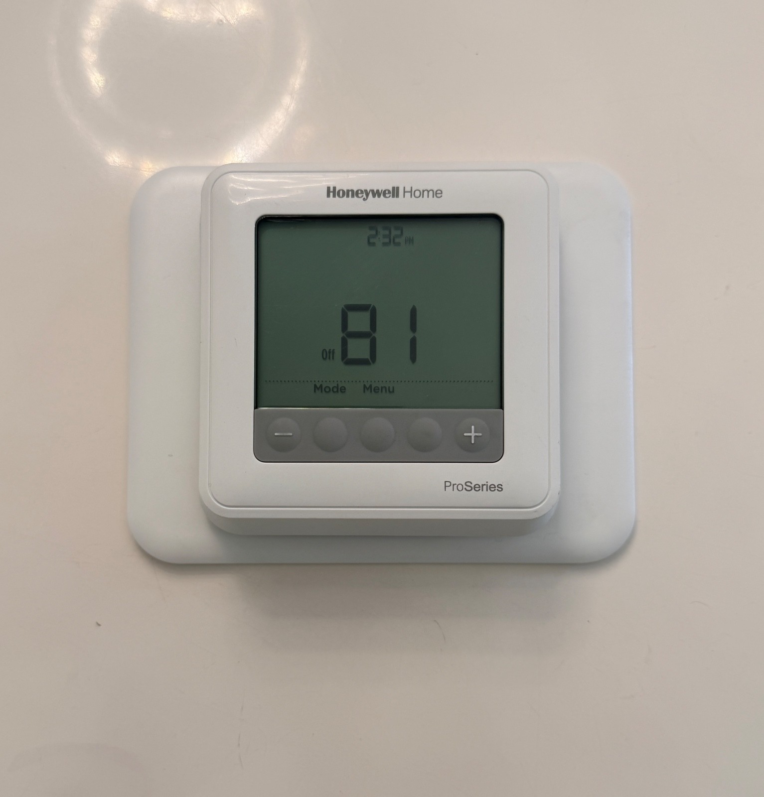 Honeywell PRO TH6100AF2004 T6 Hydronic Programmable Thermostat 5735