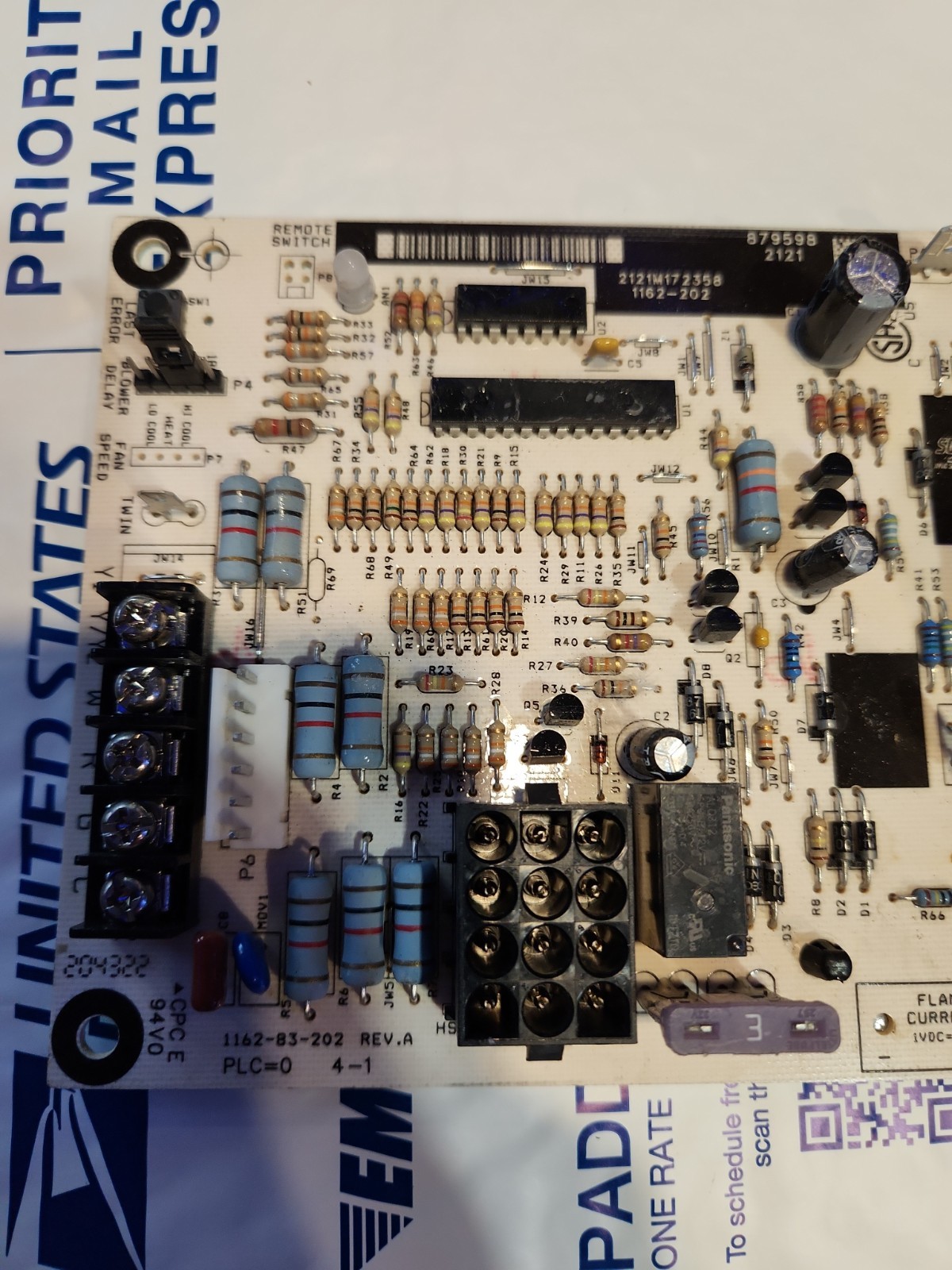 Source 1 1162-83-202 REV.A Furnace Control Board 879598 1162-202
