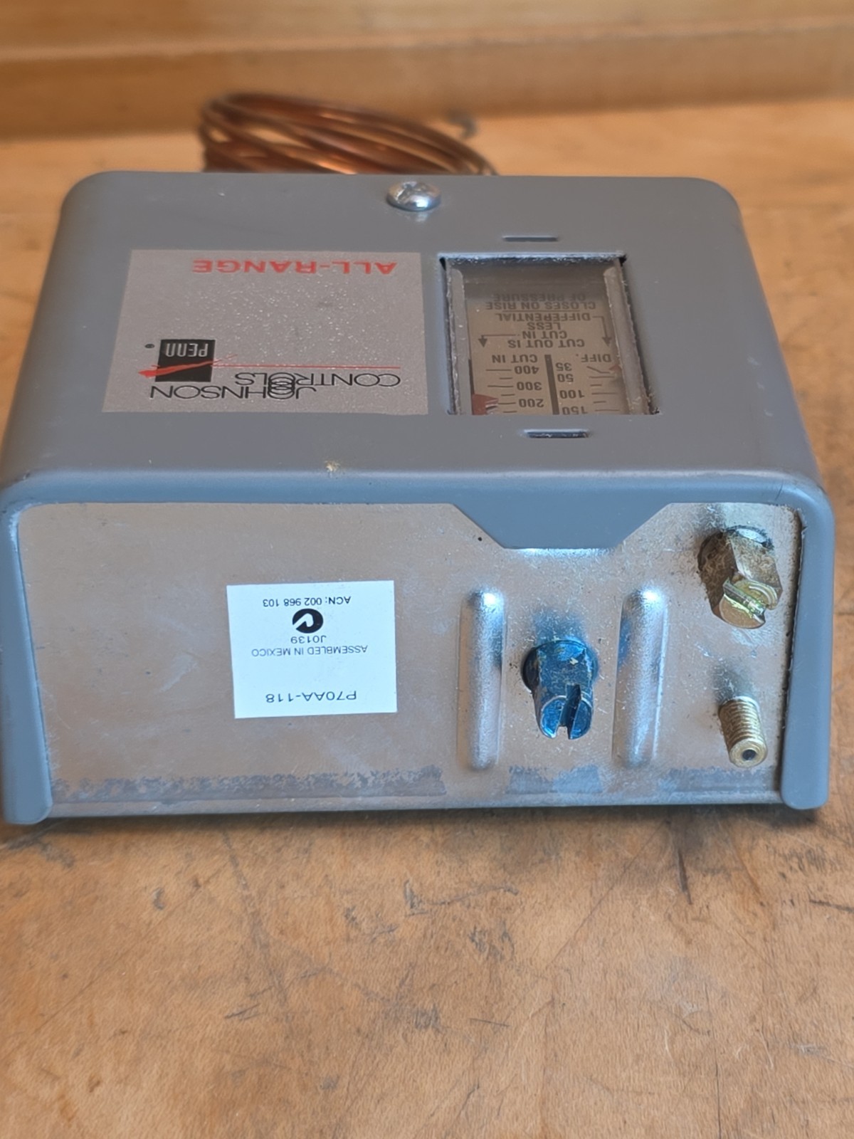 Johnson CONTROLS P70AA118 Fan Cycling Pressure Control P70AA-118C NO BRACKET
