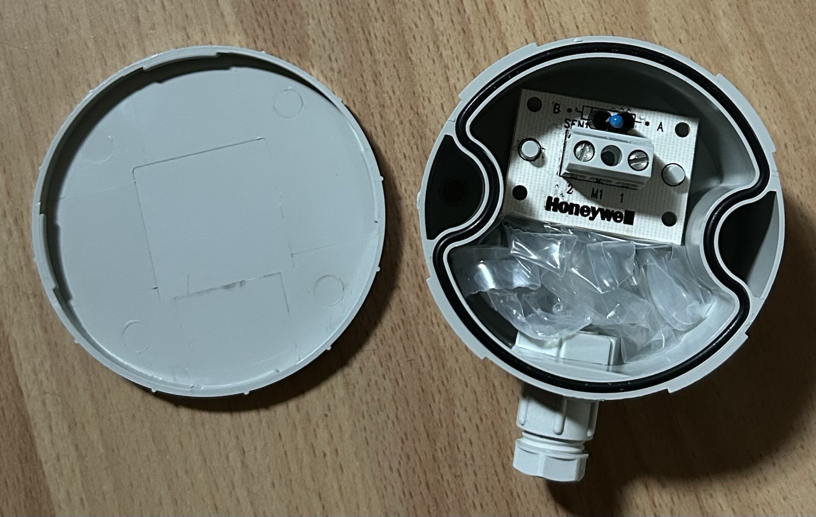Honeywell TA1 Series Outdoor Temperature Sensor