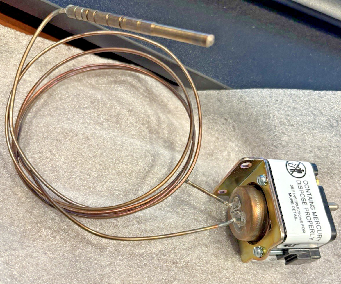 Emerson White-Rodgers 3098-134 48in. Mercury Flame Sensor