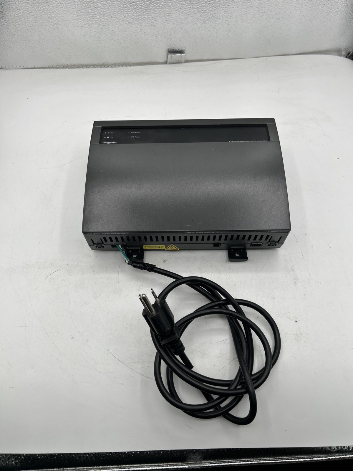Schneider Electric Andover Controls PS120/240-AC85U Controller W/ Power Supply