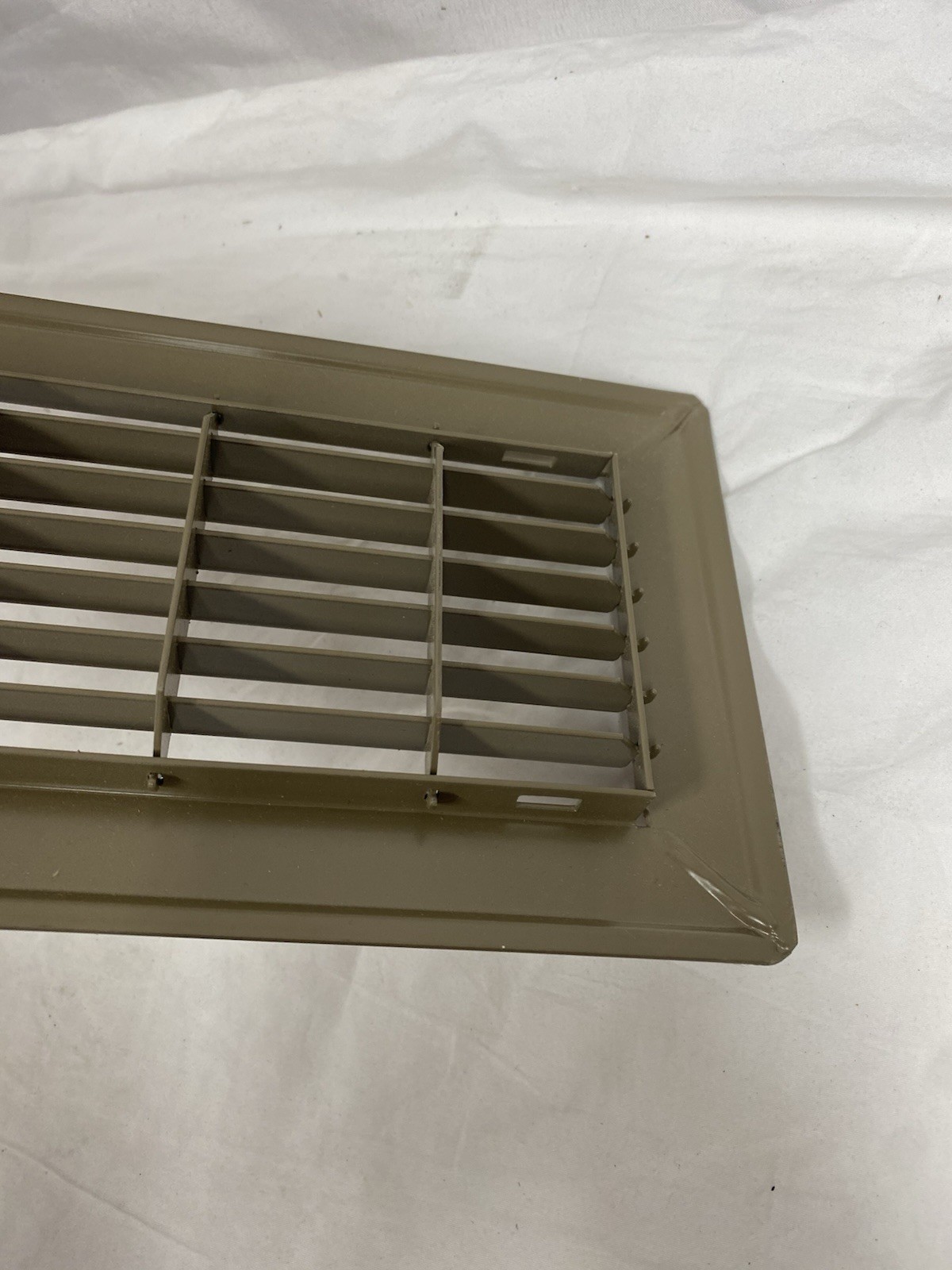 *DMG* HVAC Premium 4″ X 30″ Heavy Duty Walkable Floor Grille Brown
