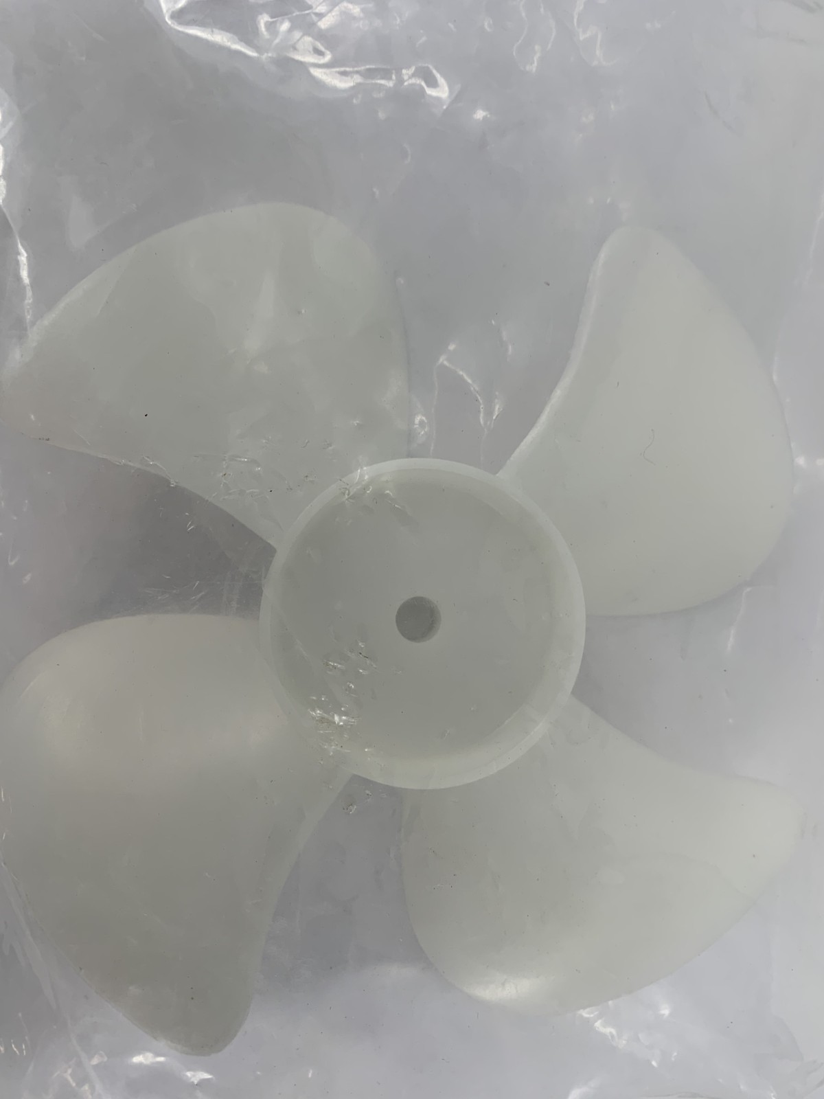Dayton 5JLN7 4-Blade Plastic Propeller Fan Blade 6″ Diameter 5/16″ Bore Diameter