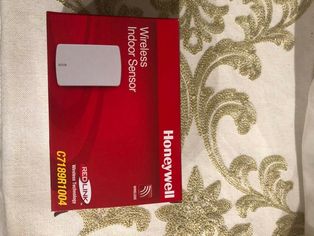 Honeywell C7189R1004 Wireless Indoor Sensor RedLink Enabled