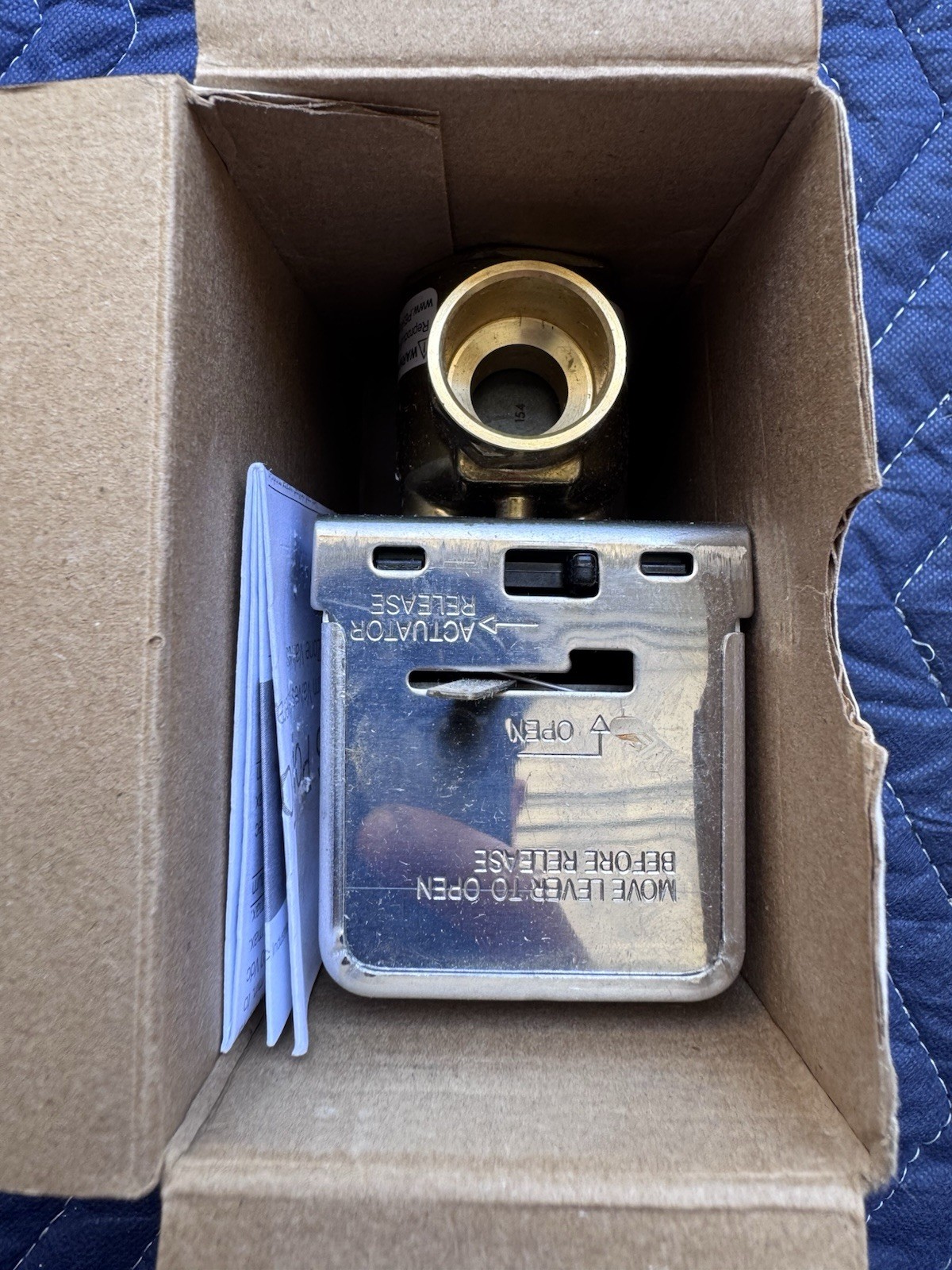 Schneider Electric Erie PopTop 2-Way 3/4 in Brass Valve Assembly VT2317G13A01A