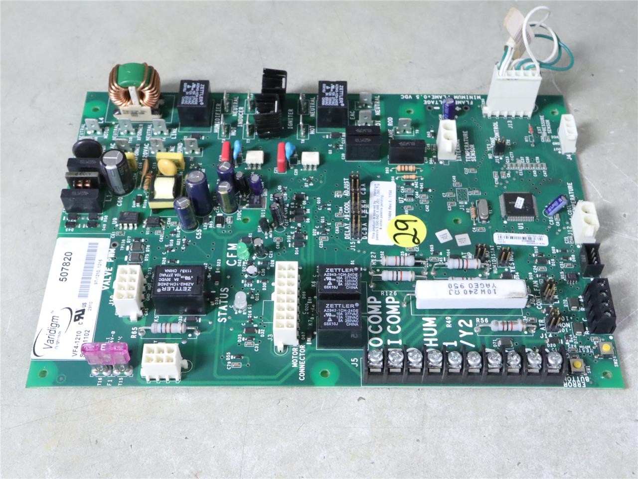 York Luxaire VARIDIGM 507820 Control Circuit Board SCD-1102 VF4-1210