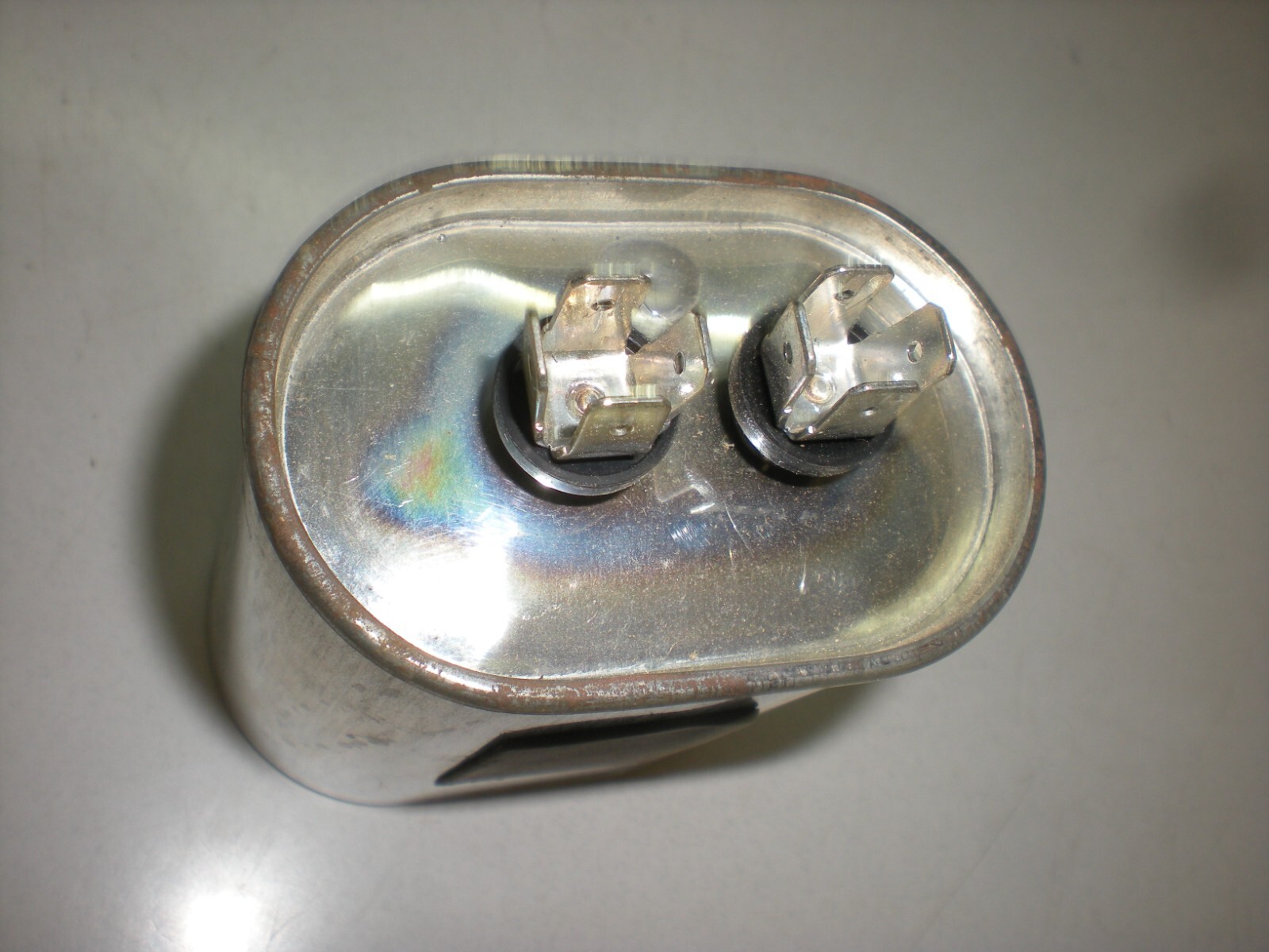 CBB65-5 Run Capacitor – 35uF +/- 5% – 370VAC – Removed from a Skymark S-Series