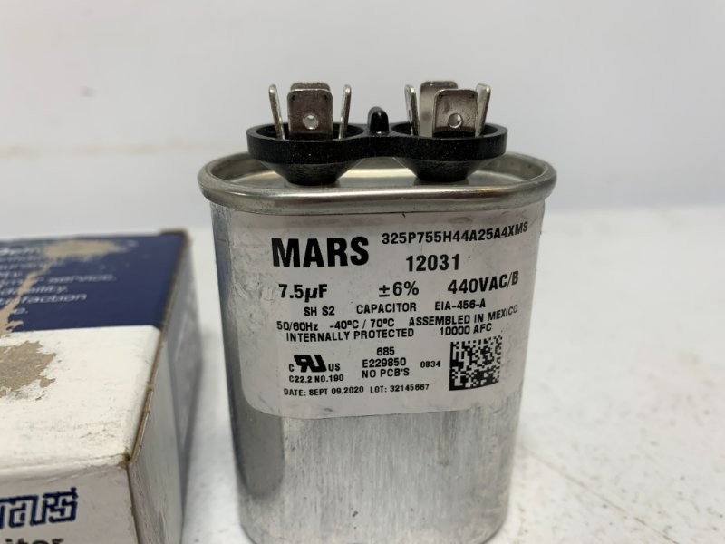 Mars 12031 Motor Run Capacitor 7.5uF 440V Oval