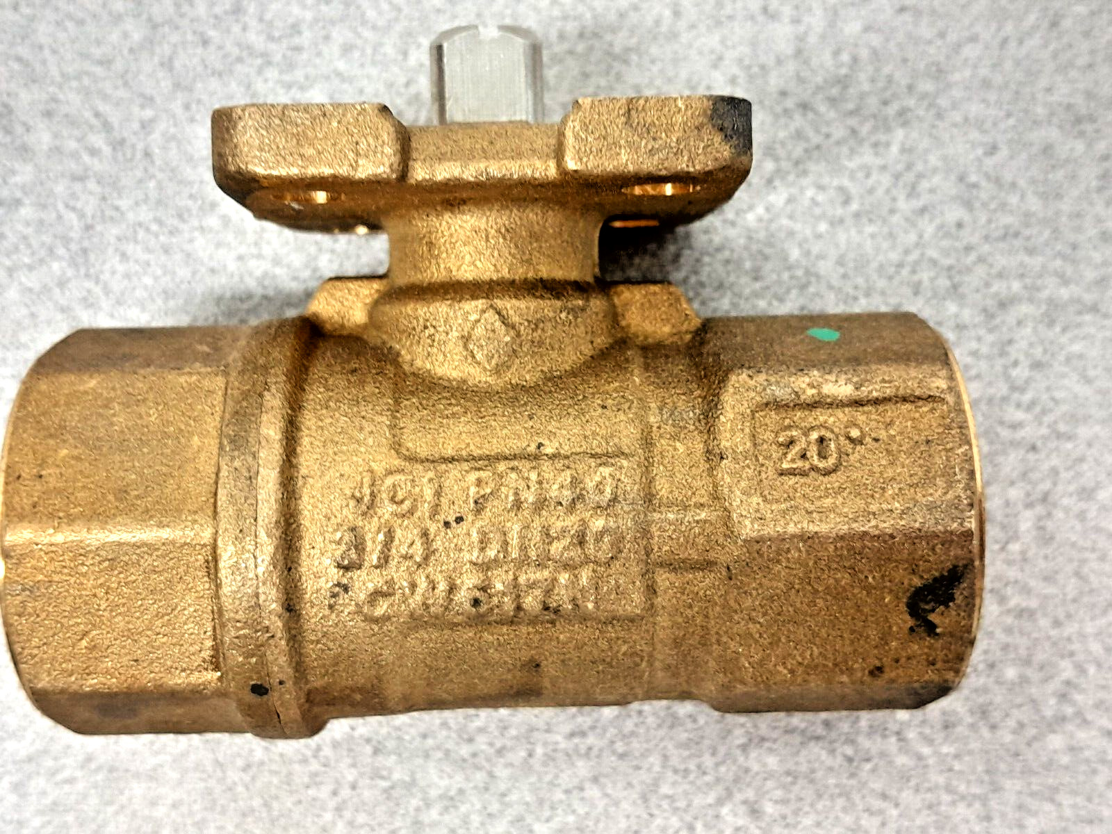 MIX LOT of 6 =JOHNSON CONTROLS HVAC 1/2 ” – 3/4 “- 1 ” – Brass Ball Valve 2 Way