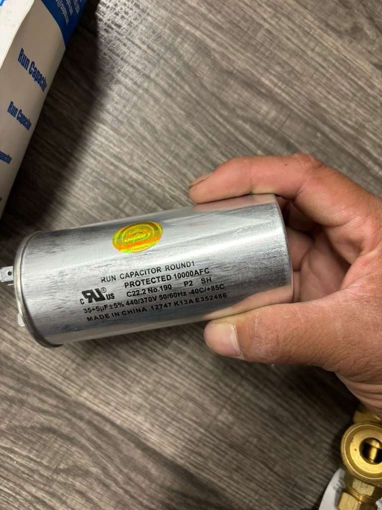 SUPCO CD35+5X440R Round Dual Run Capacitor 35+5uF, 440/370V AC Motor