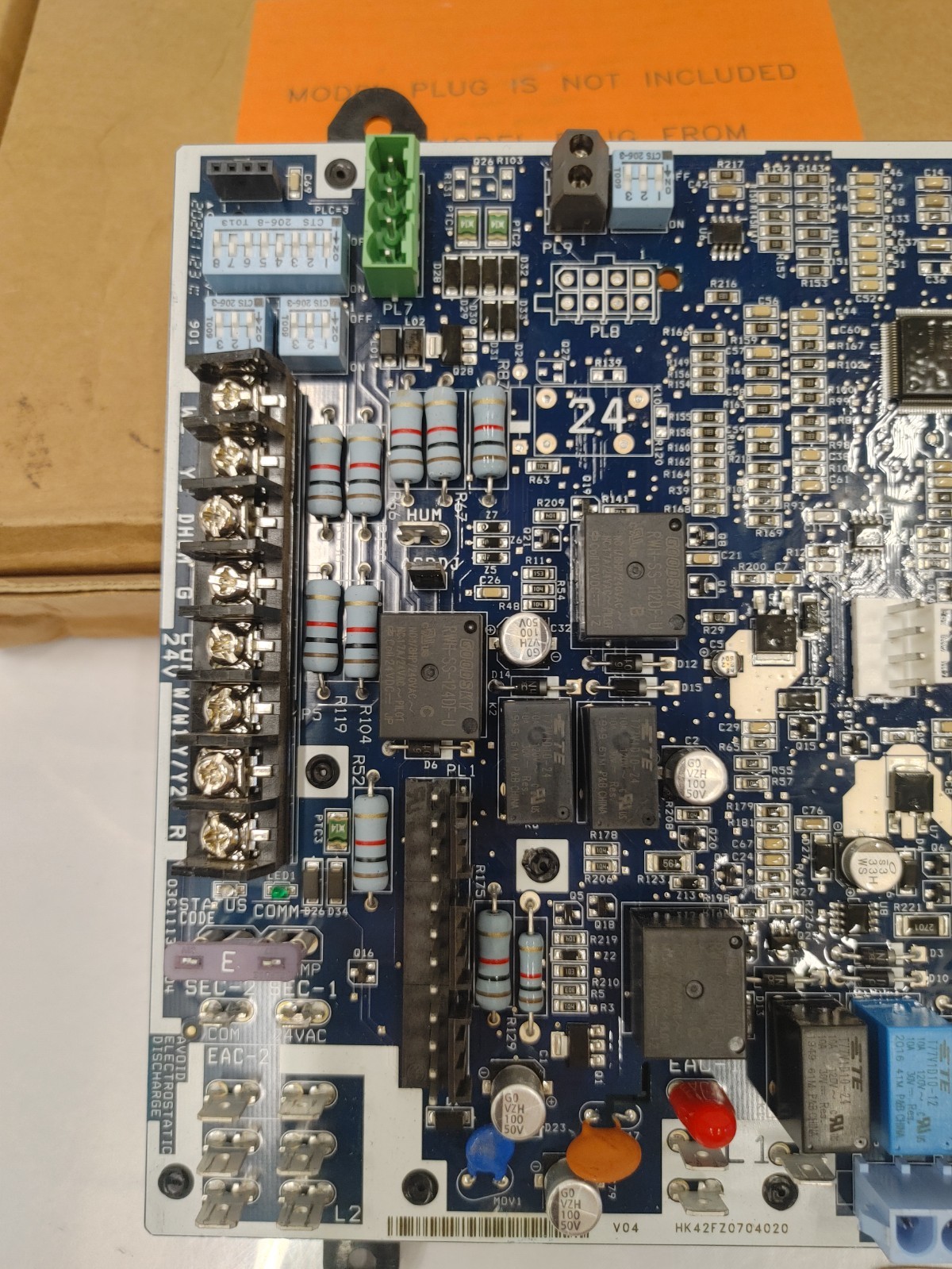 CARRIER BRYANT- HK42FZ0921223 Furnace Control Board CEPL130988-61-R HK42FZ0