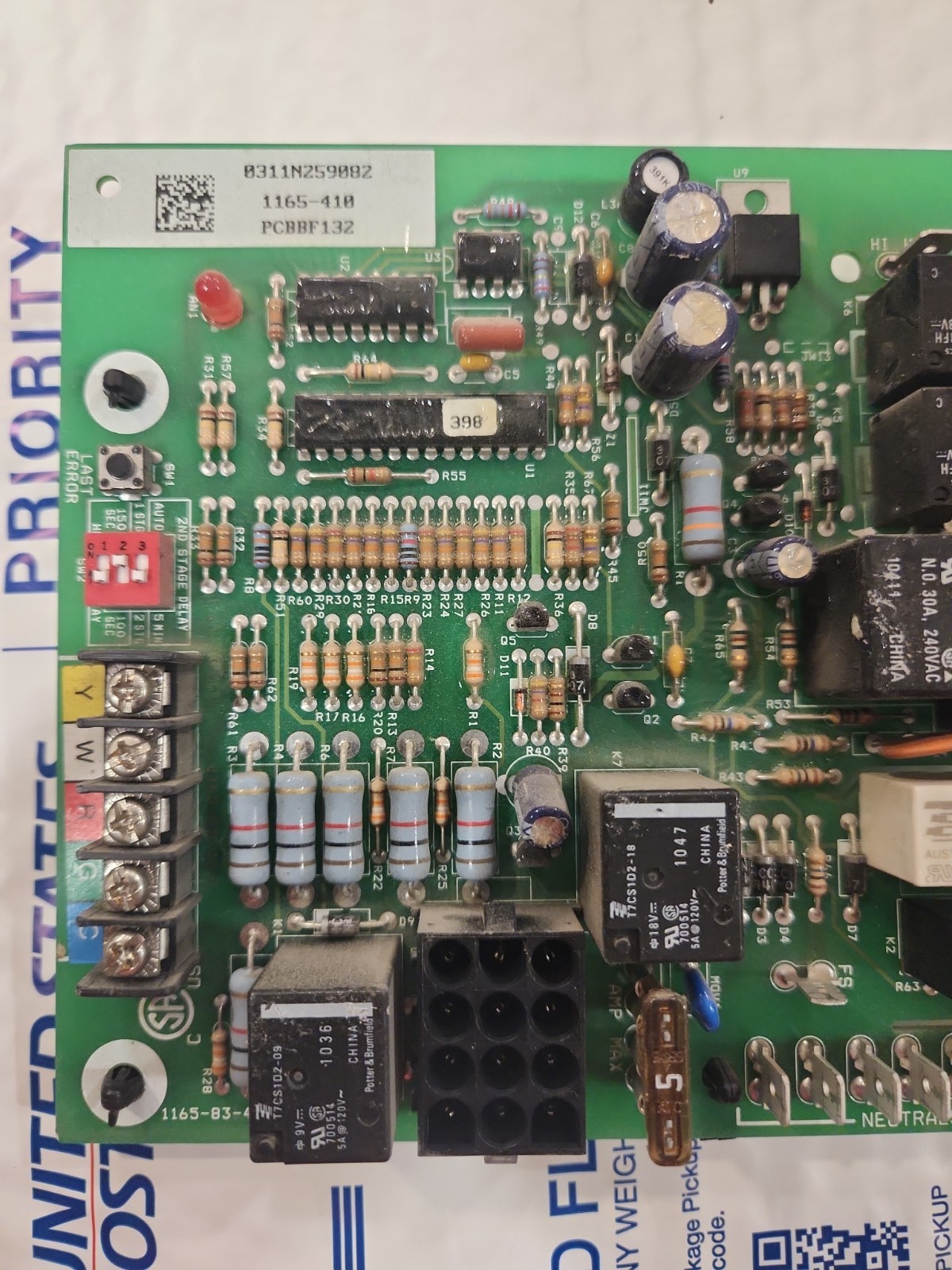 Goodman 1165-410 PCBBF132 Furnace Control Circuit Board 1165-83-4122A