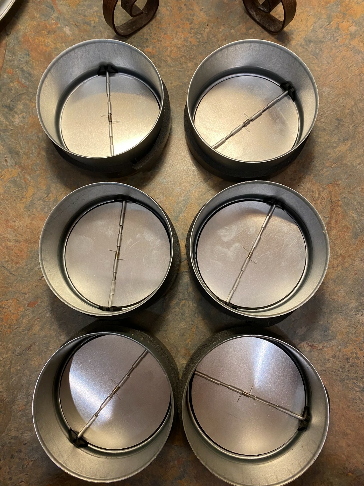 4″ BACK DRAFT DAMPER