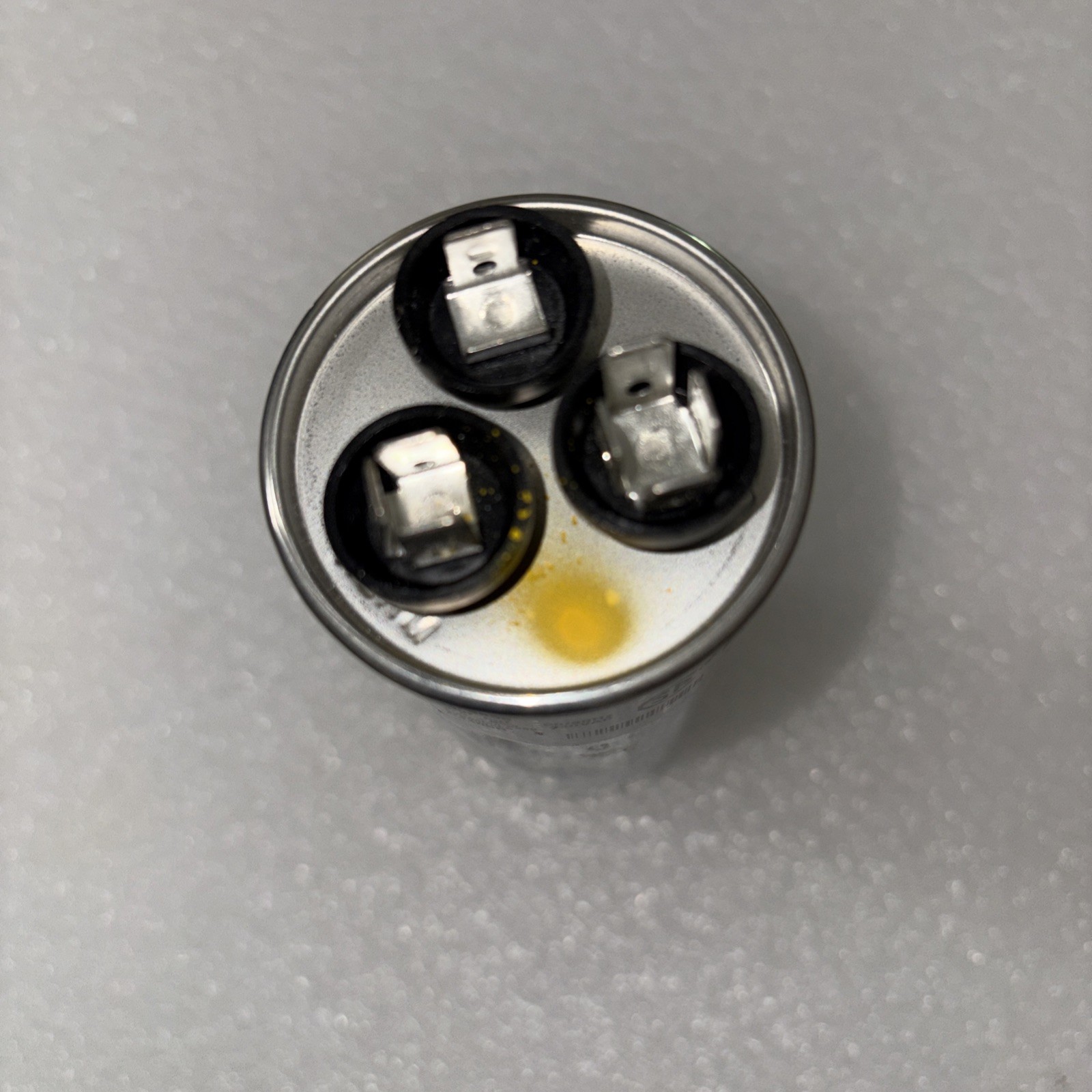 40 + 5 uf MFD x 440 VAC replaces GE GENTEQ Round Dual Capacitor 97F9838 C4405R