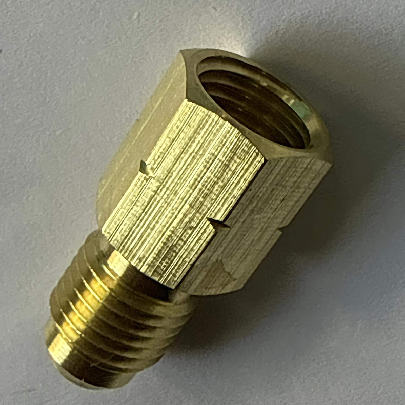 HVAC R32 Reverse Thread Female 1/4”, R454B/R32 Tanks 1/4” Male Adapter For A2L