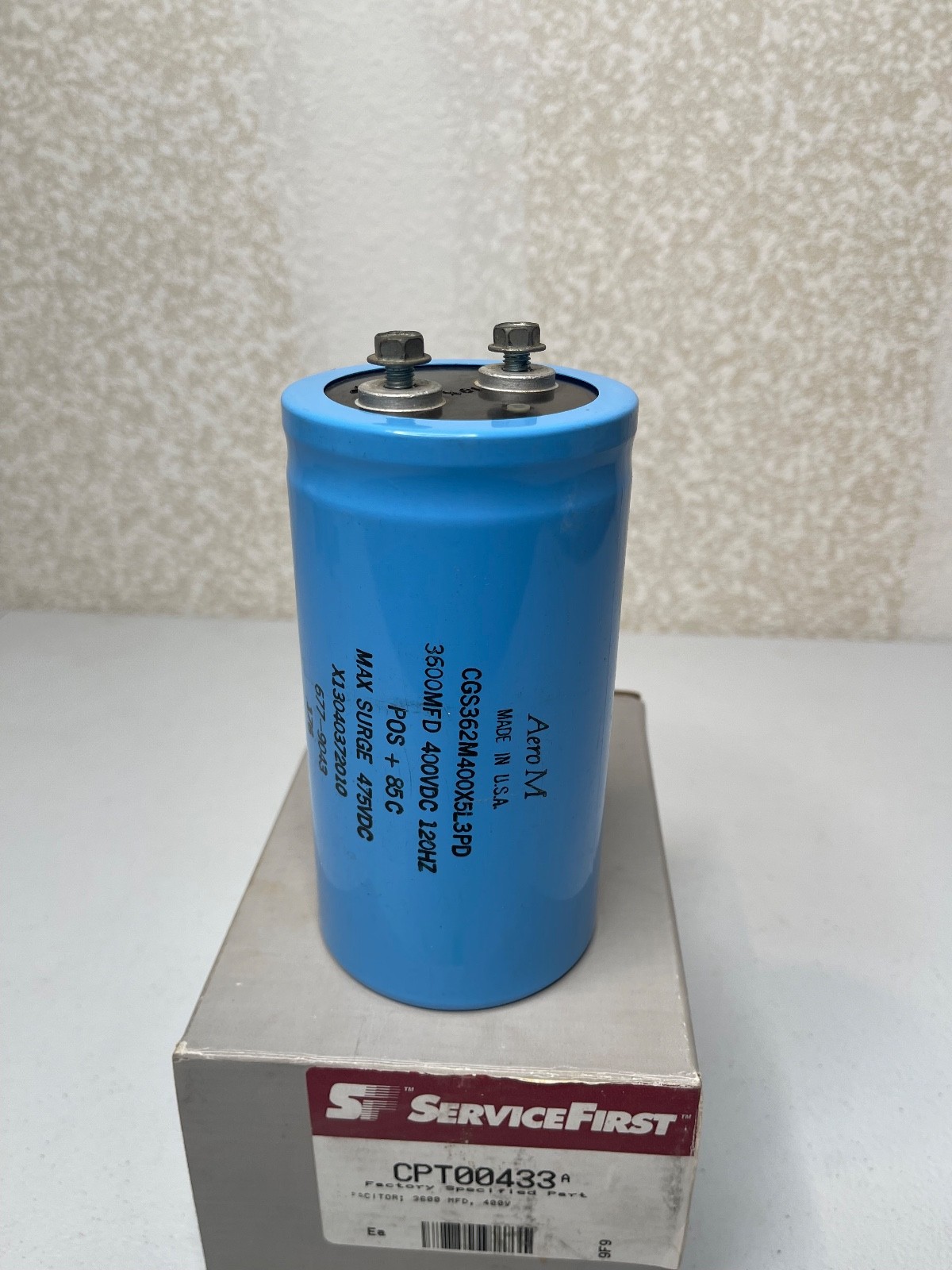 Trane Serive First CPT00433 Capacitor 3600 MFD 400V
