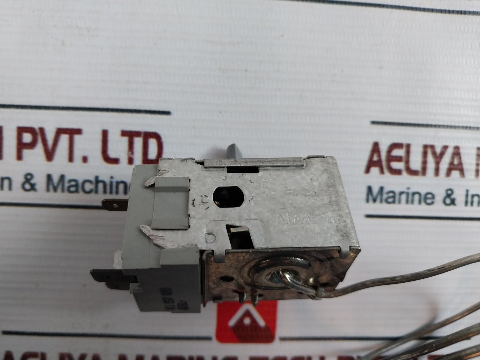 Whirlpool 4812 282 38078 Thermostat