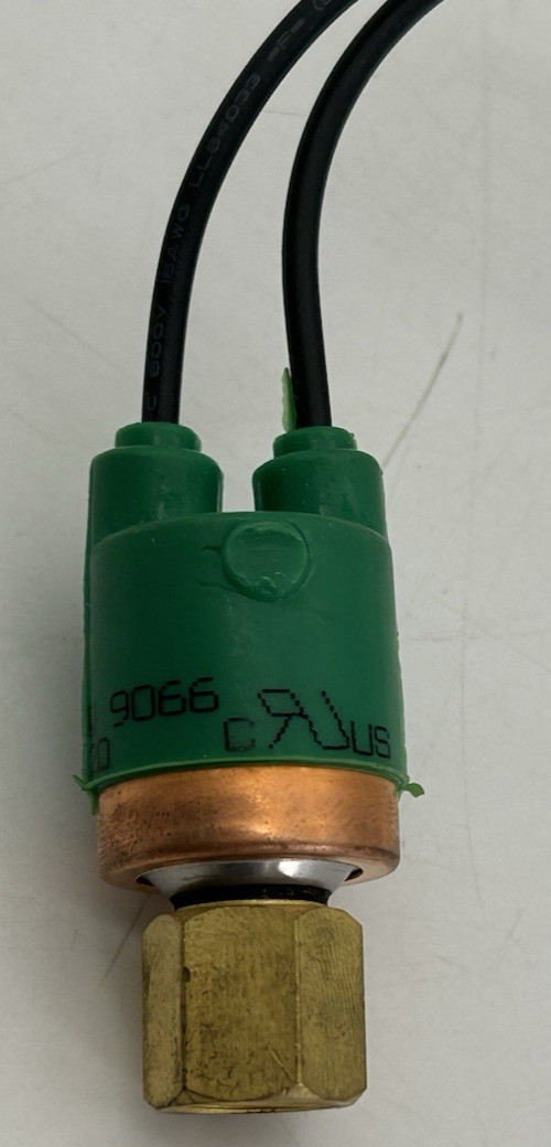 Trane CNT03159 High Pressure Switch 250/400psi 120/240V Saginomiya ACB-2UB243W