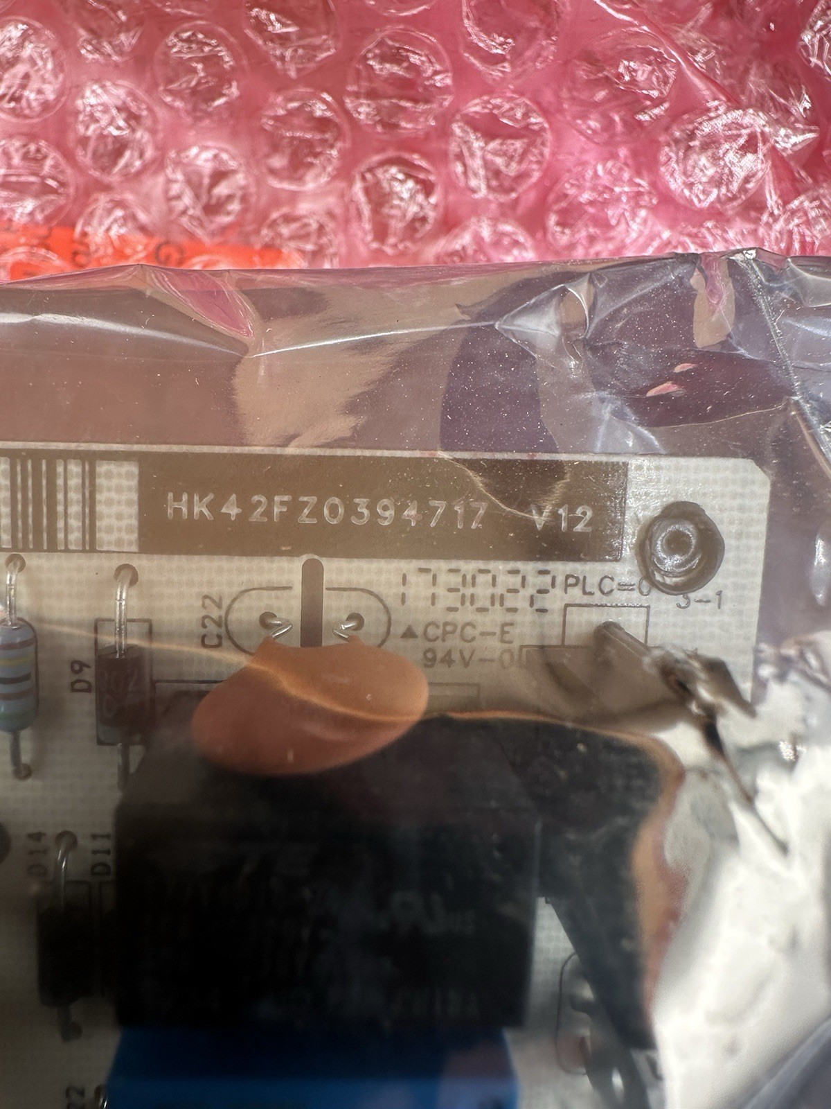 Carrier Corp HK42FZ039 replacement furnace control board- NEW, Open Box