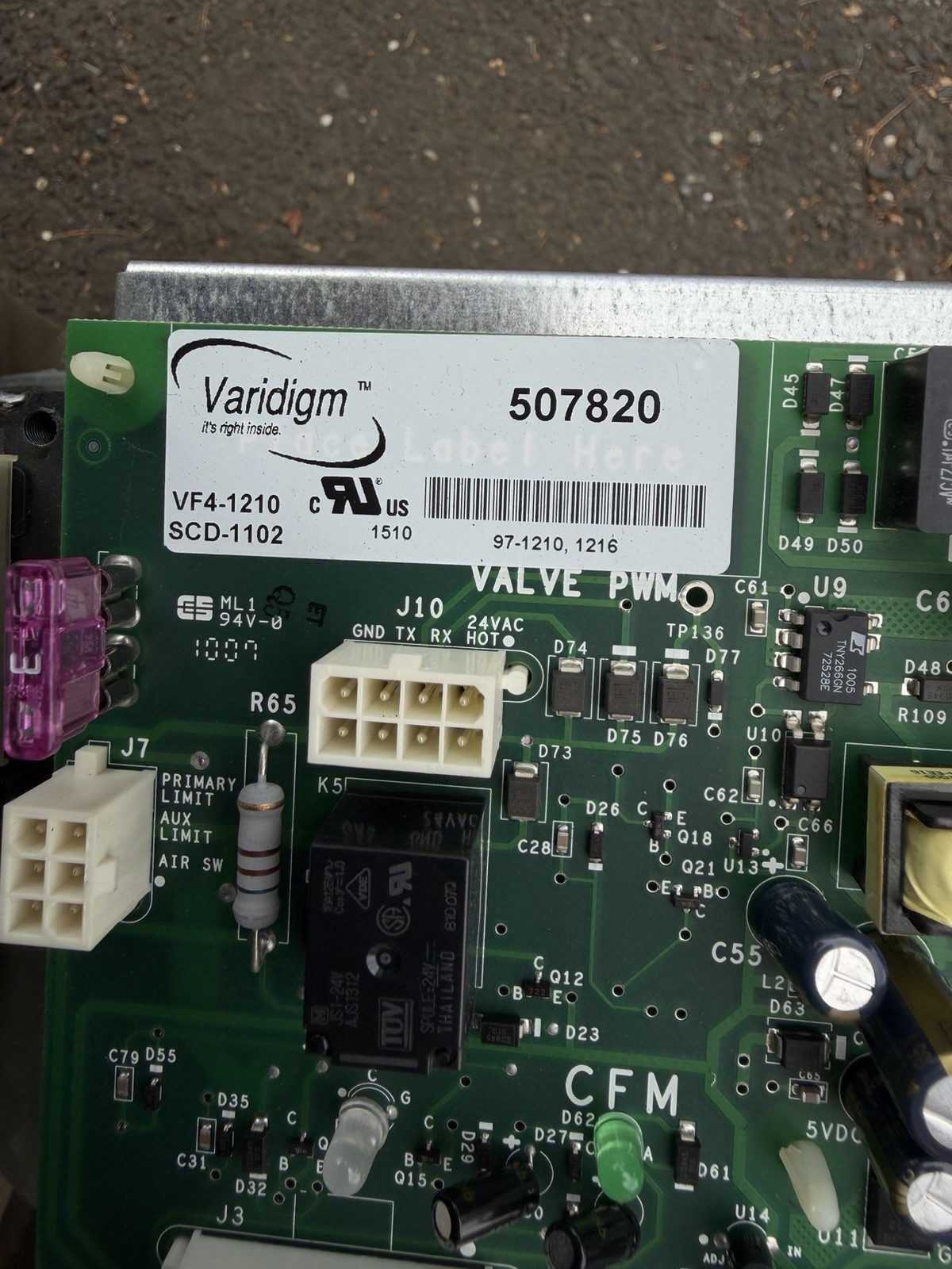 York Luxaire VARIDIGM 507820 Control Board VF4-1210 SCD-1099 Set With Blow Motor