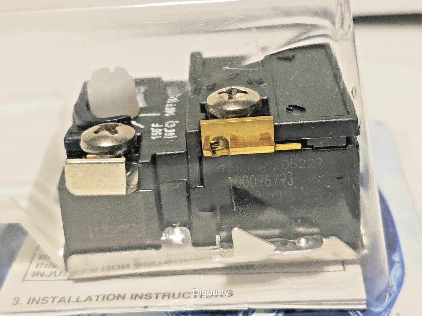 WH9 Black Lower Electric Water Heater Thermostat 208-480V, 100108422 – NEW