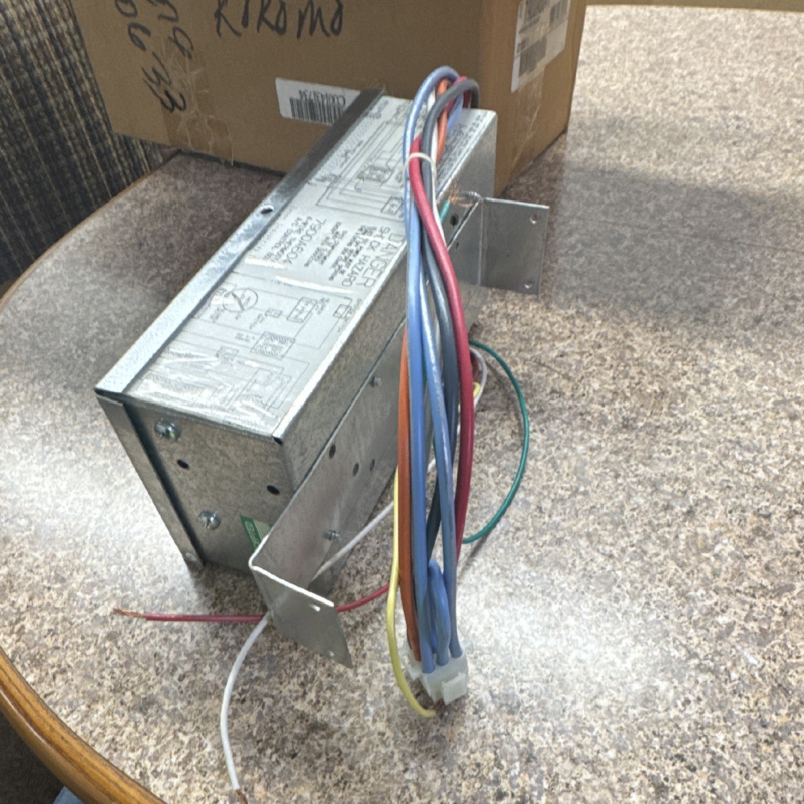 Evcon Industries Inc. 7900A6041 A/C Control Box 4-Wire Thermostat 115V Metal