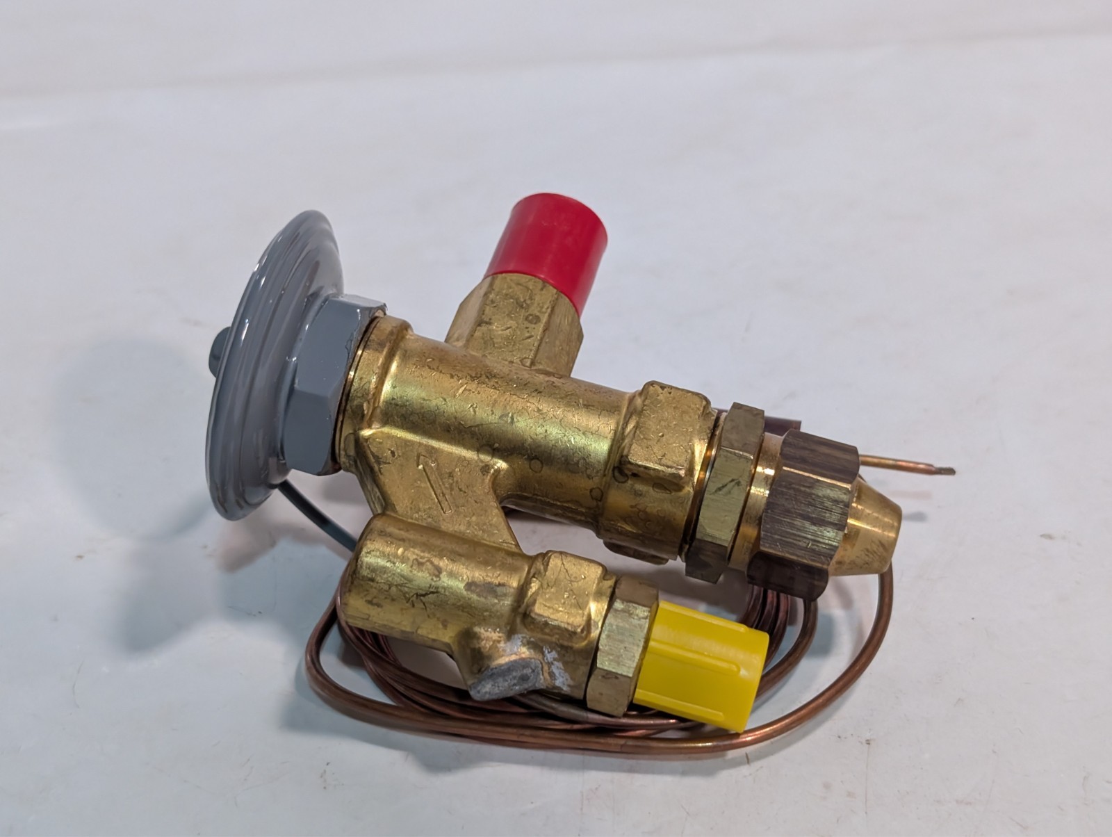 Sporlan CEE-3-GP thermostatic expansion valve, 3/8×1/2 SAE, 1/4 EQ, 60in cap