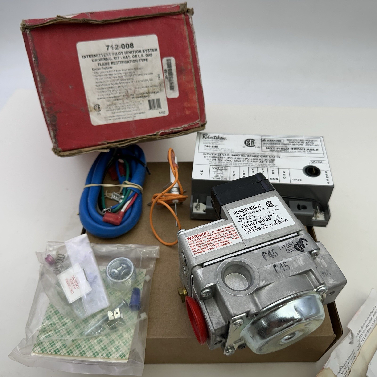 Robertshaw 712-008 Intermittent Pilot Ignition System Universal Kit Nat LP Gas