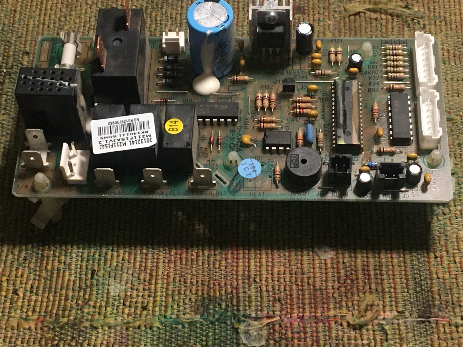 GE ac model: AEM12ASL1 Power Supply Board 30132141. M21F1SAJ