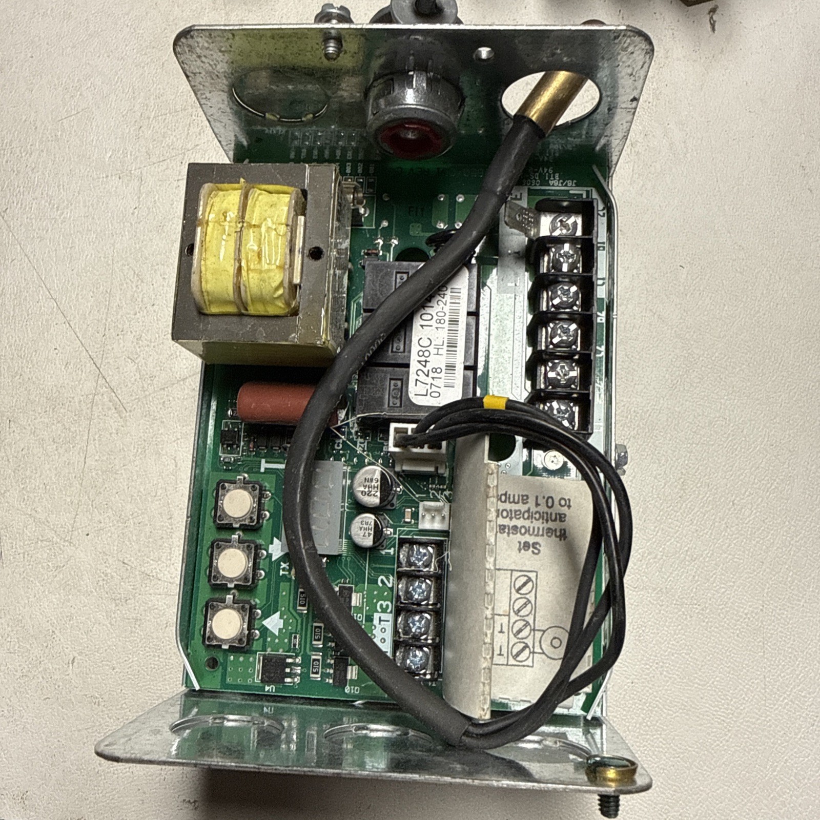 Honeywell L7224U-1002 Electronic Oil Aquastat