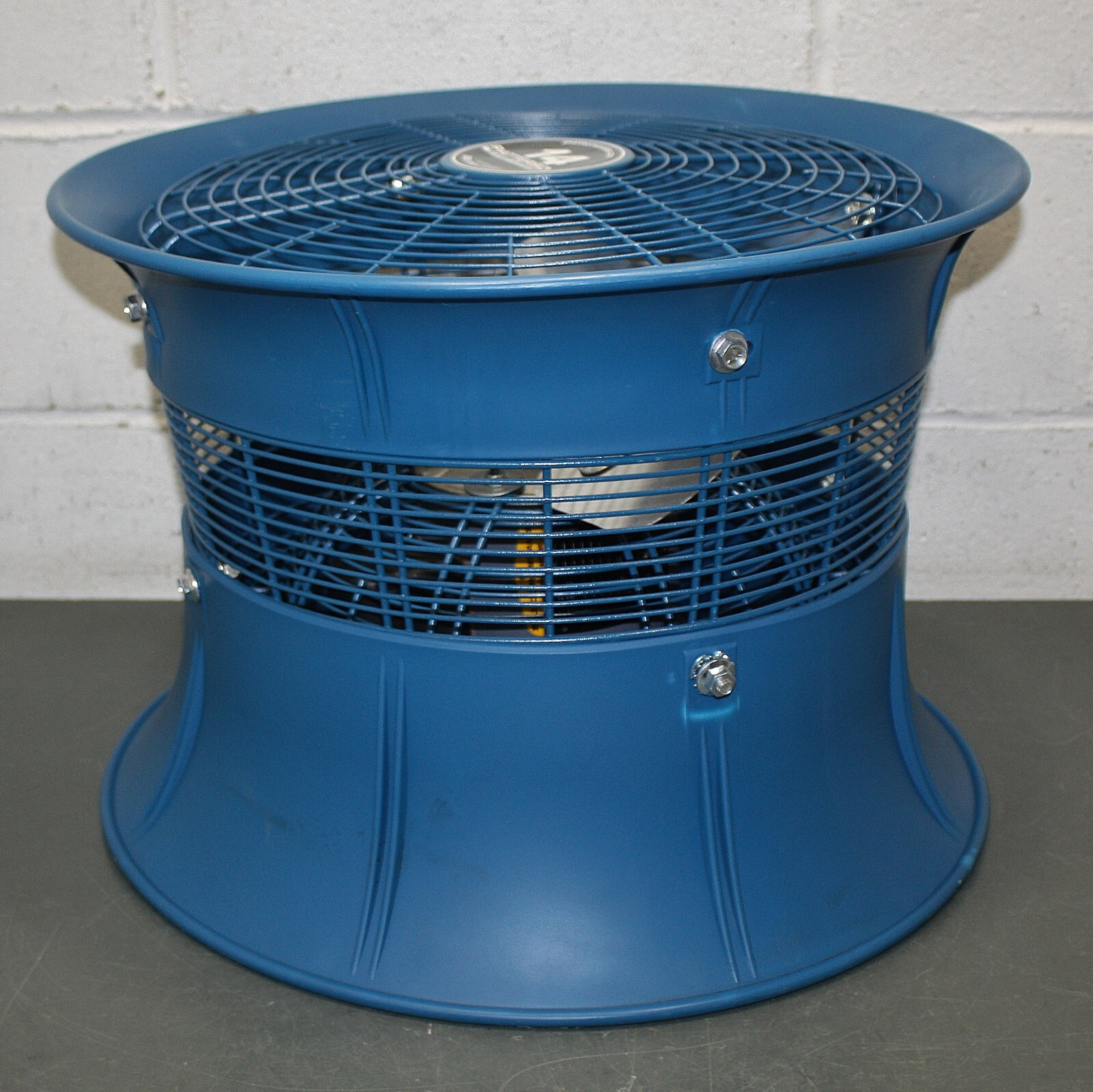 Patterson High-Velocity Industrial Fan H14C, 1/4 HP, 277V, 14″ Blade, Air Cannon