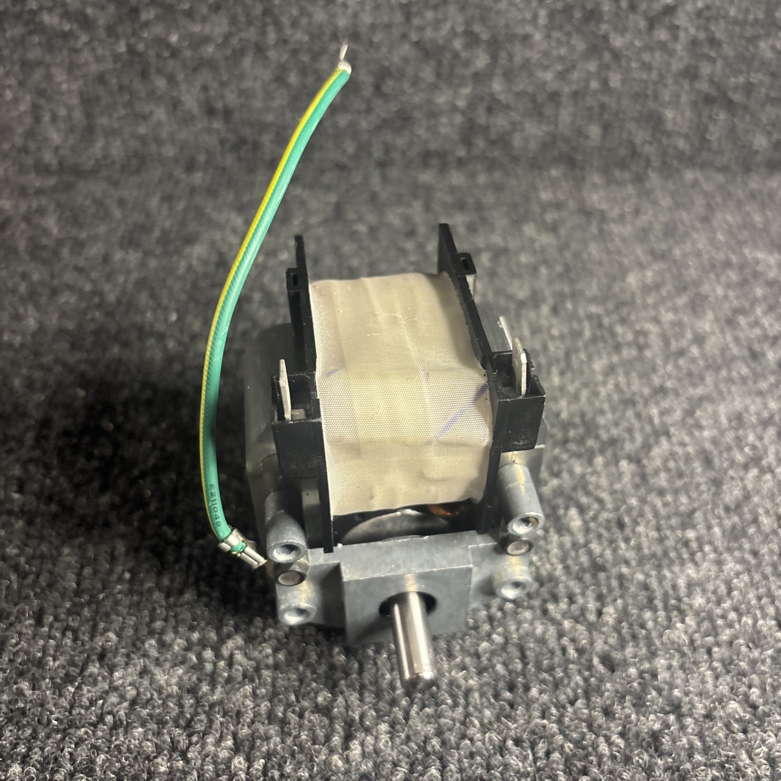 Draft Inducer Motor For Carrier, Bryant, and Payne furnaces New, Open Box