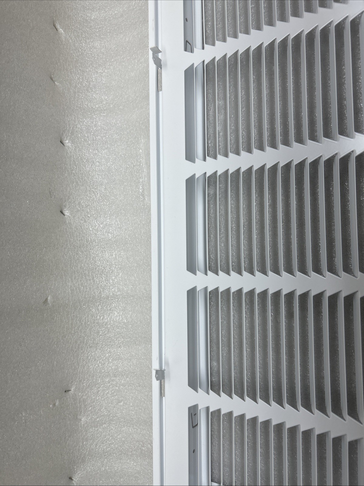 Everbilt 24 in. x 12 in. Steel Return Air Filter Grille in White for Sidewall