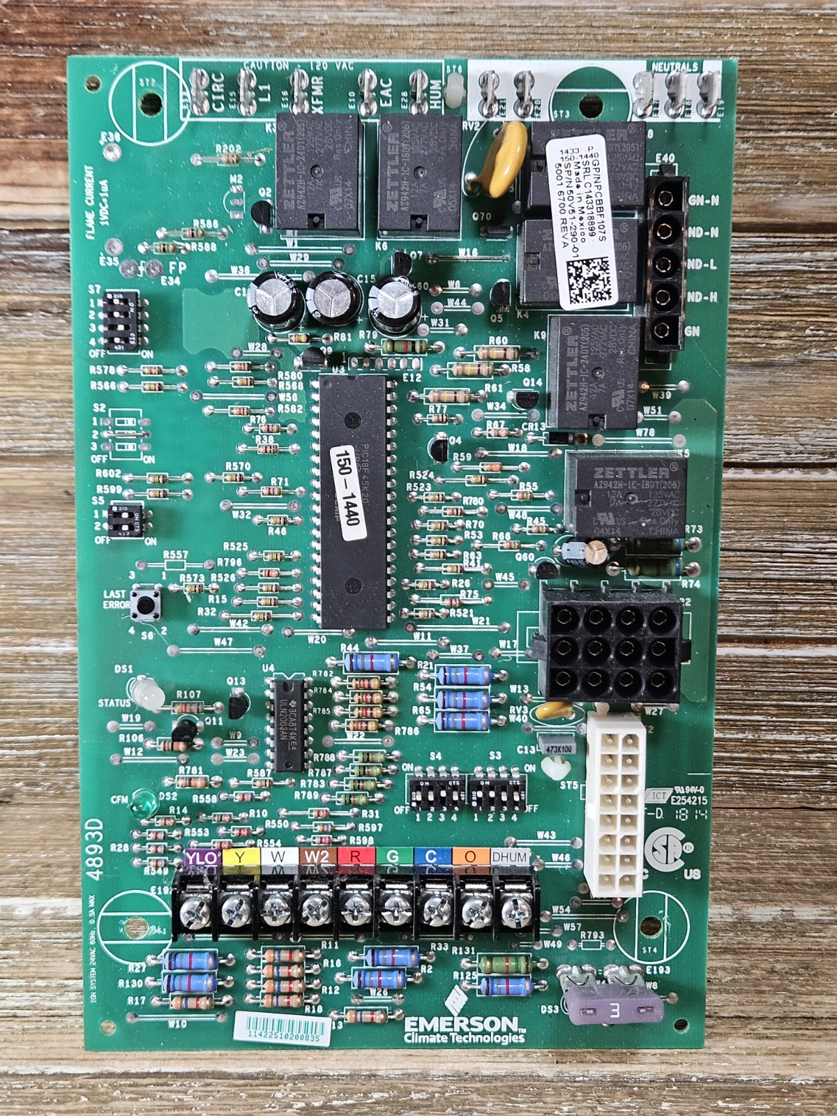 Goodman Amana PCBBF107S Furnace Control Circuit Board 50V51-290-01 150-1440