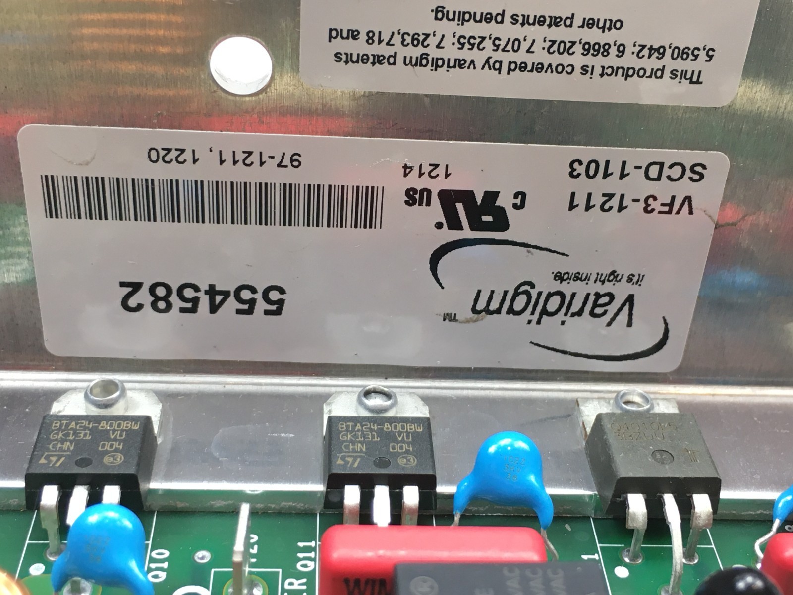 York Luxaire VARIDIGM 554582 Control Circuit Board SCD-1103 VF3-1211 used P546A