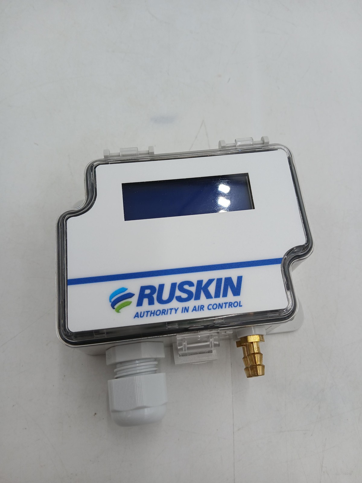 Ruskin DPT-IQ 61217600 Flow Meter Transducer Pressure Sensor NEMA3 IP54 New