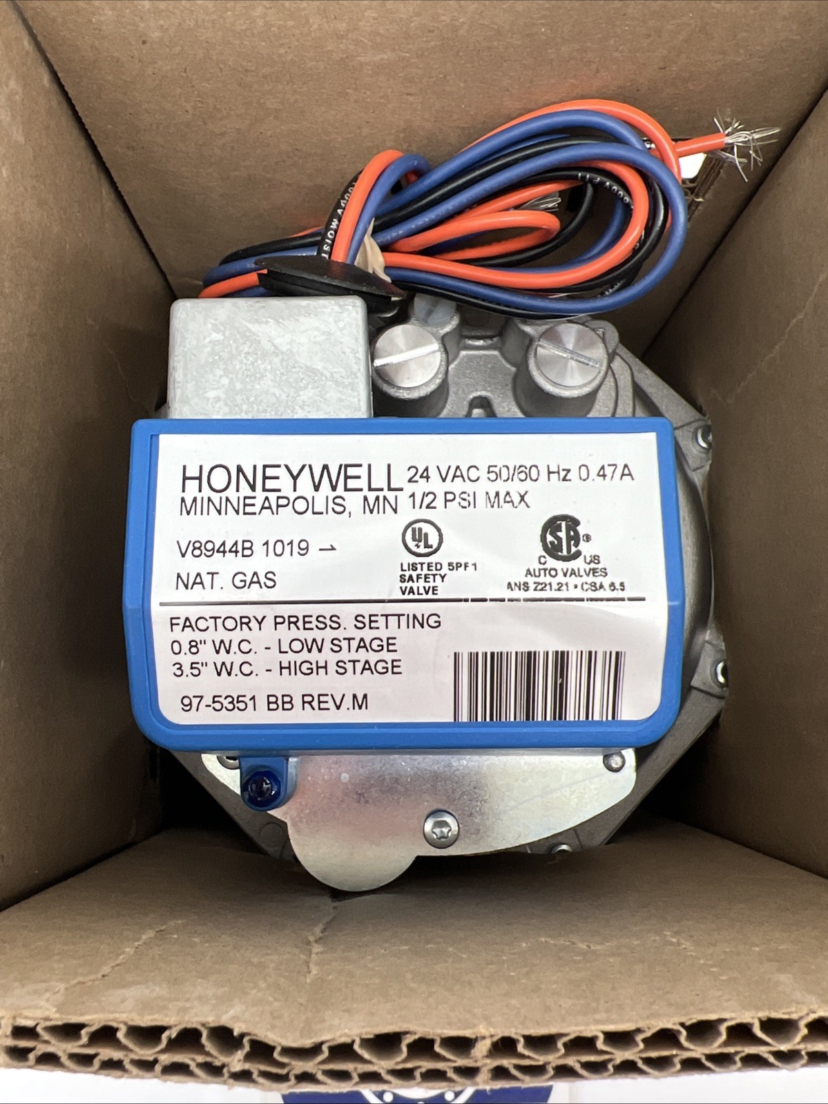 Honeywell V8944B 1019 Diaphragm Gas Valve, 24V, 50/60 Hz, 1” NPT, 1/2 PSI, NG