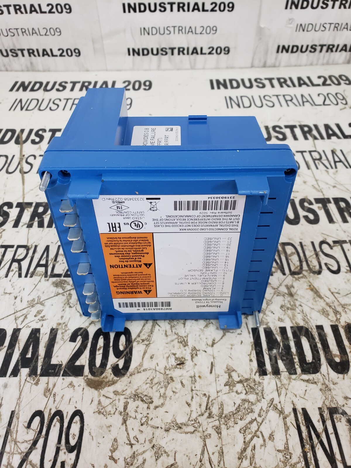HONEYWELL AUTOMATIC PROGRAMMING CONTROL RM7890 A1015 NEW IN BOX