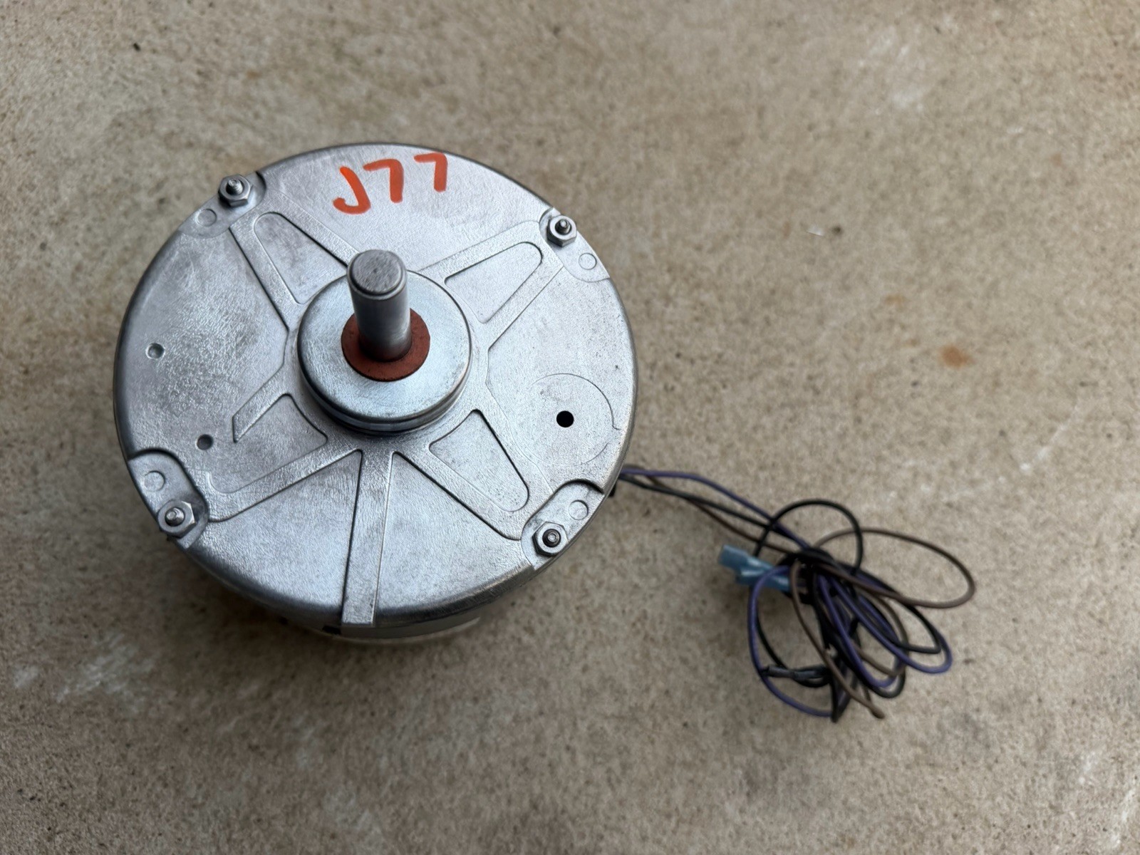 Trane D154846P01 OEM 5KCP39MFAC15AS fan Motor 1/4hp LOW USE. Same day Shipping