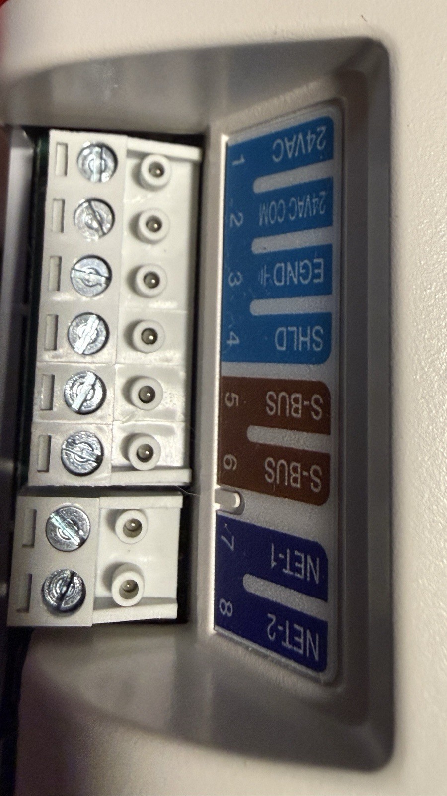 Honeywell YCRL6438SR1000 LCBS Connect Controller and Commercial Thermostat