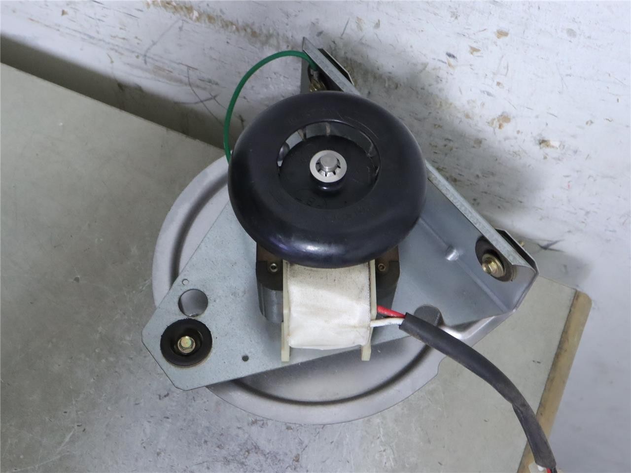 JAKEL Carrier HC21ZE118-B Draft Inducer Blower Motor Assembly J250-150-025305
