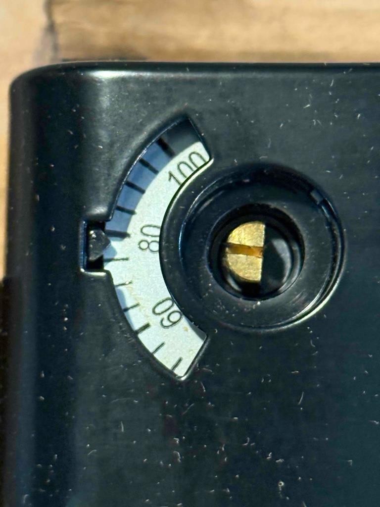 Penn Remote Bulb Temp Control, Diff 3-12 Adj SPST Open Low 6′ Cap 3/8 X 4″ Bulb