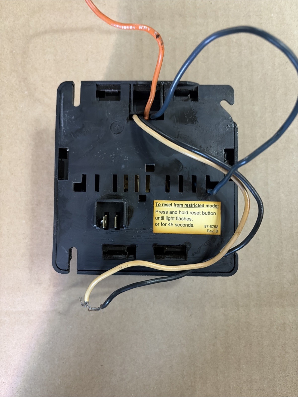 Beckett by Honeywell R7184a 1075 Interrupted Ignition Oil Primary Control Module