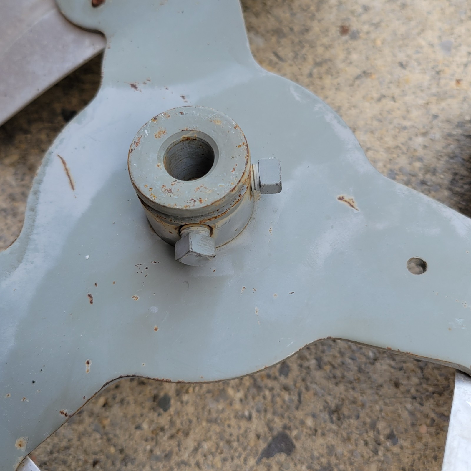 Trane Replacement Condenser Motor Fan Blade 3 Blade 26” CCW 22° Pitch Used