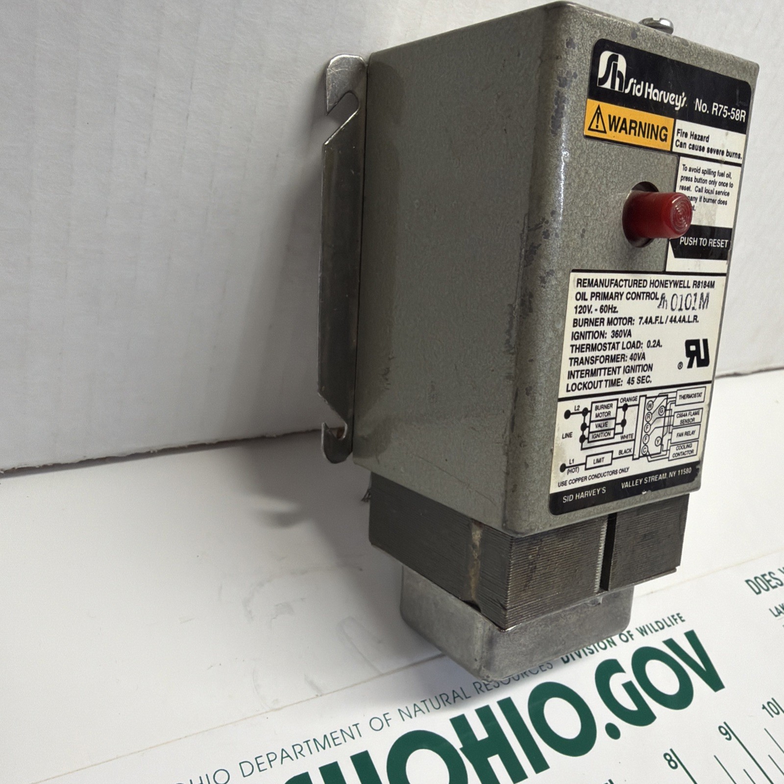 SID HARVEYS R75-58R OIL PRIMARY CONTROL HONEYWELL R8184M